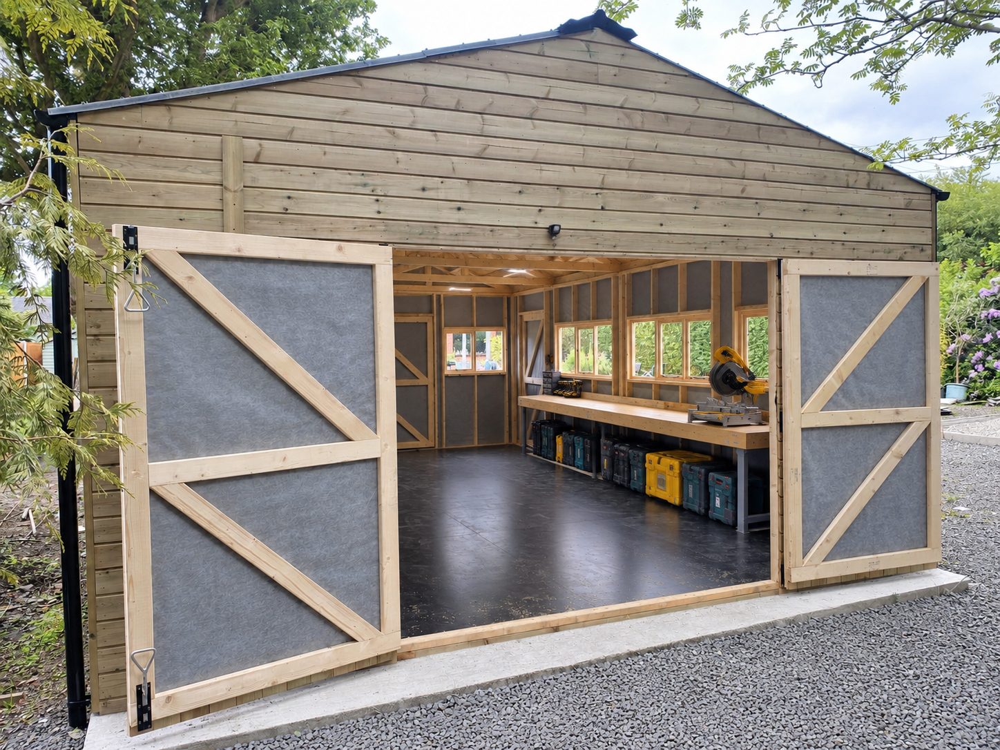 Trade Workshop & Store - Image 3