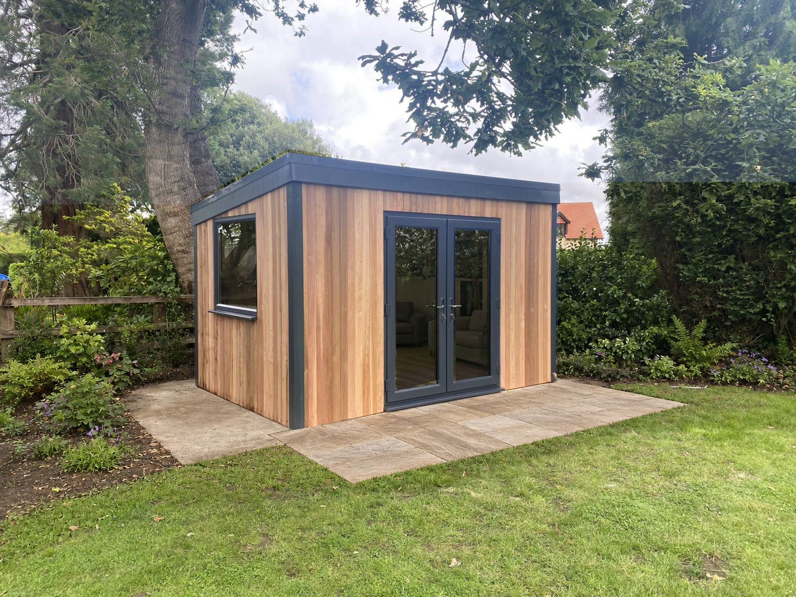 Garden Building - Image 4