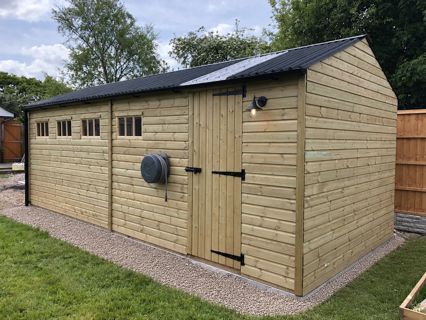 Garage | Hobby Storage - Image 2